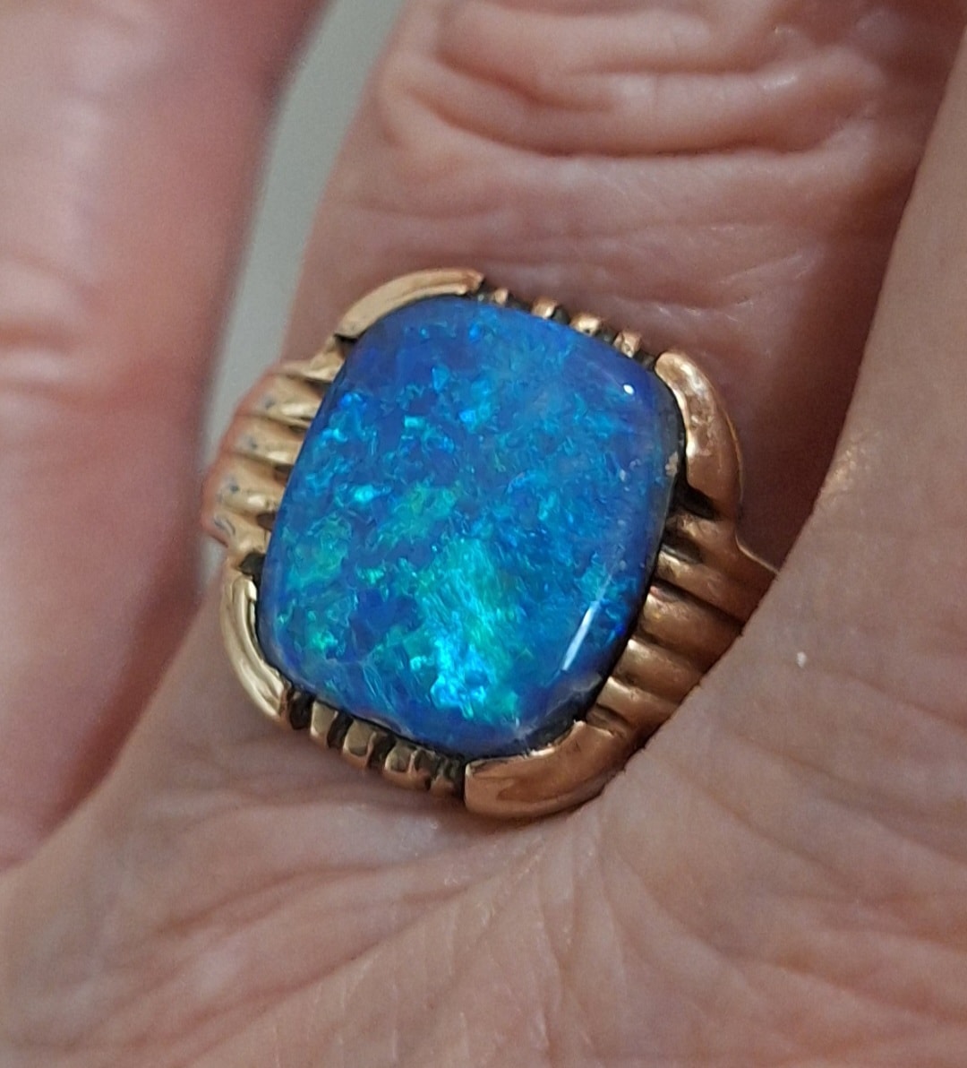 Blue opal gold ring
